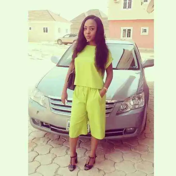 Checkout This Pretty Young Lady